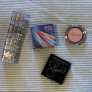 NWT Bundle of Four Eyeshadow Highlighter Blush Powder Shimmer Cosmetics